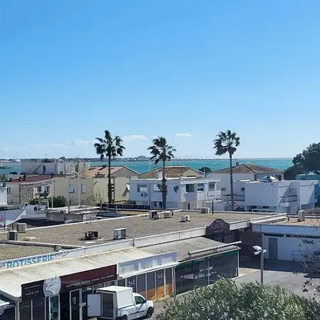 Le Plein Sud Entre Et Commerces
